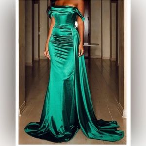 Custom Made Vintage Hollywood Glam Dress NEW